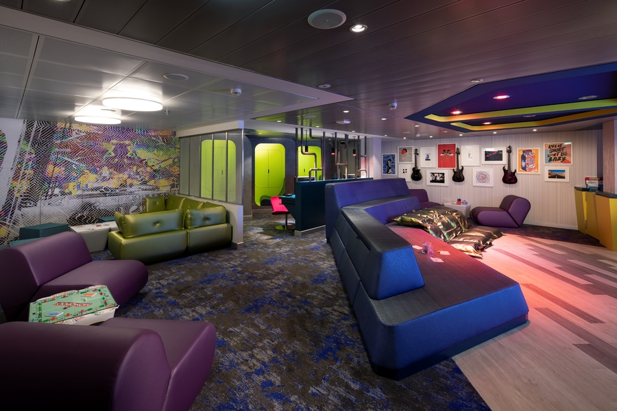 Celebrity Cruises - Teen.jpg